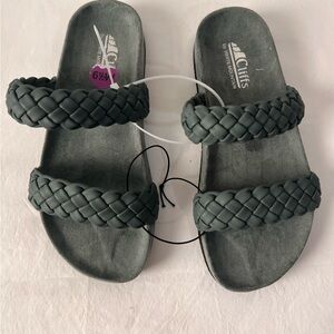 Cliffs by WHITE MOUNTAIN Green Braided Women’s Slip on Sandals. Size 6 1/2M, New